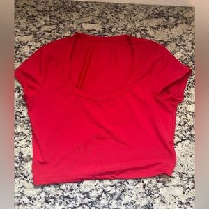 Red, XS round neck short sleeve crop top.